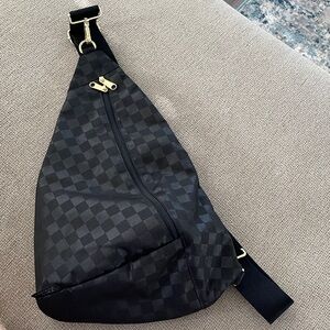 Canvelle Special Edition Black Checkered Sling